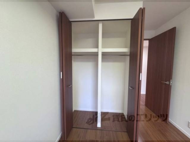 収納　洋室収納