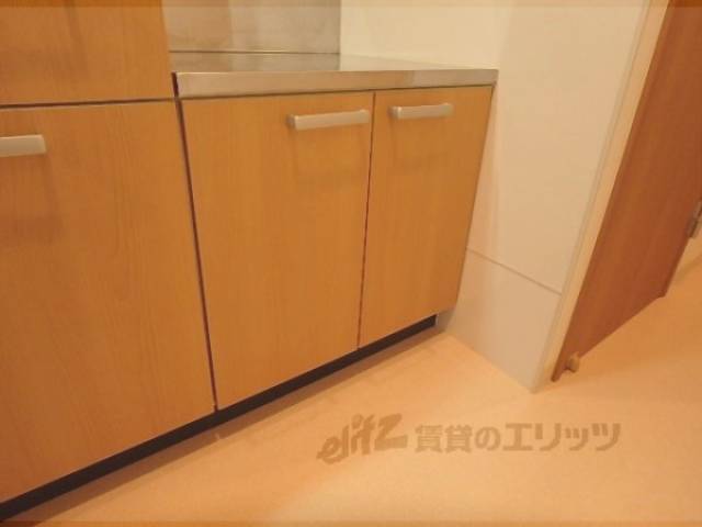 キッチン下収納