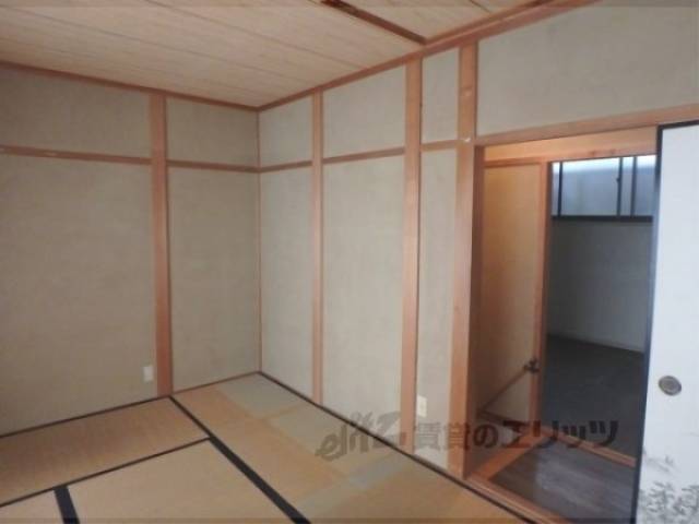 和室　6.7帖