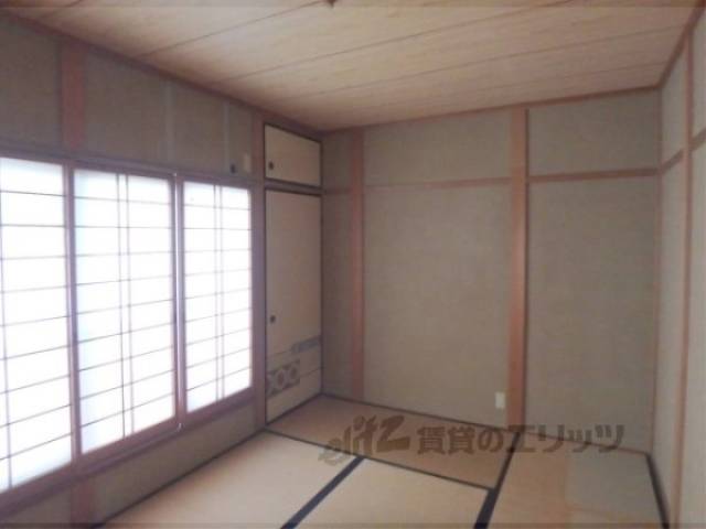 和室　6.7帖