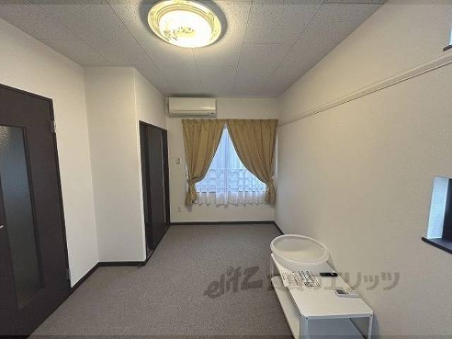洋室
