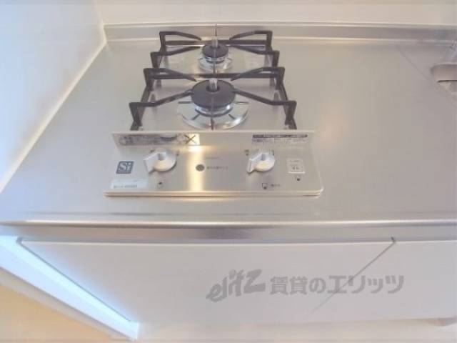 キッチン　2口コンロ