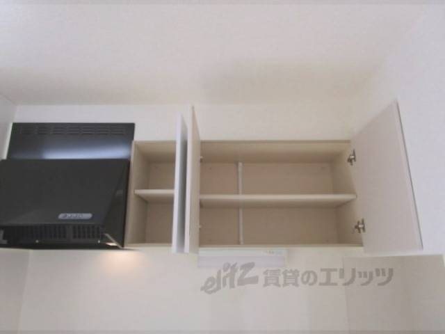 キッチン　収納