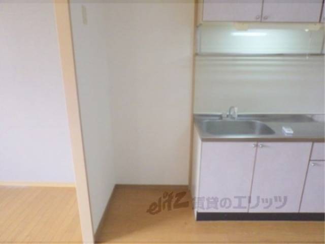 冷蔵庫置場
