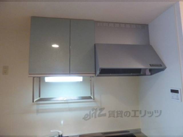 キッチン　収納