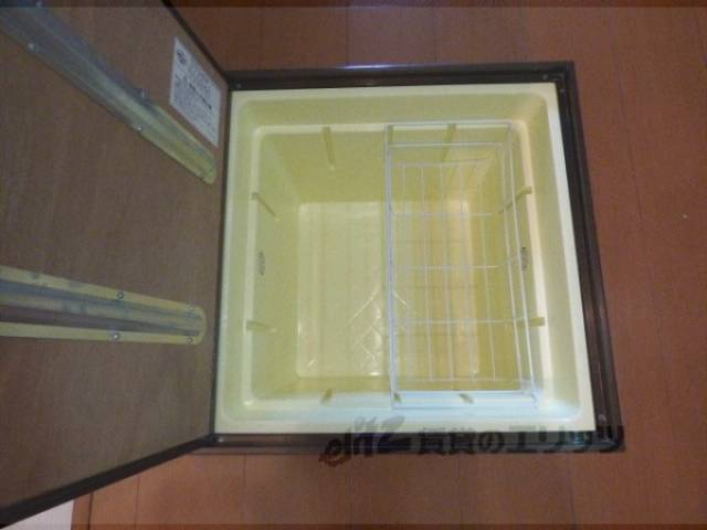 キッチン　床下収納