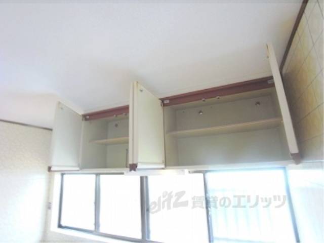 キッチン　収納