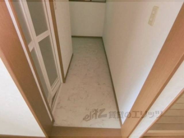 洗面所　脱衣スペース