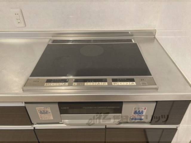 キッチン　コンロ
