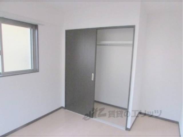 洋室　広い洋室です