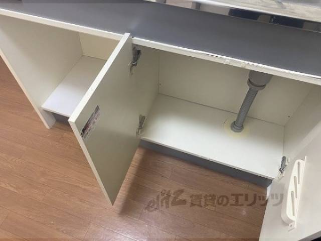 キッチン　下部収納