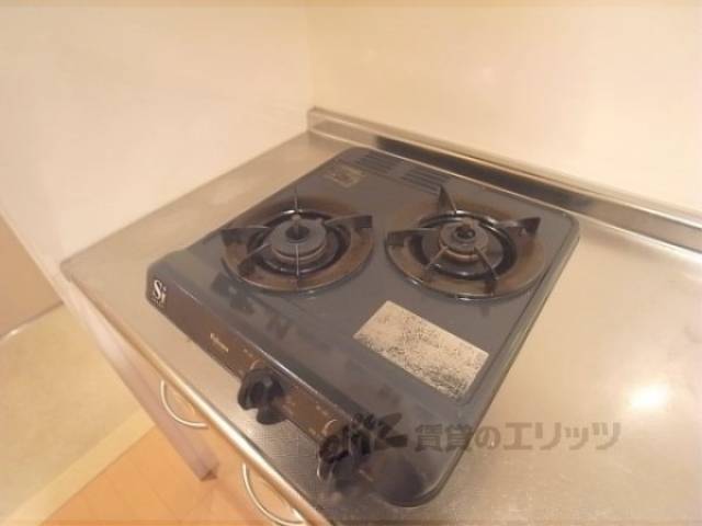 キッチン　二口コンロ