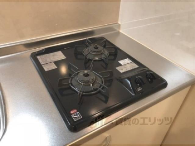 キッチン　二口コンロ