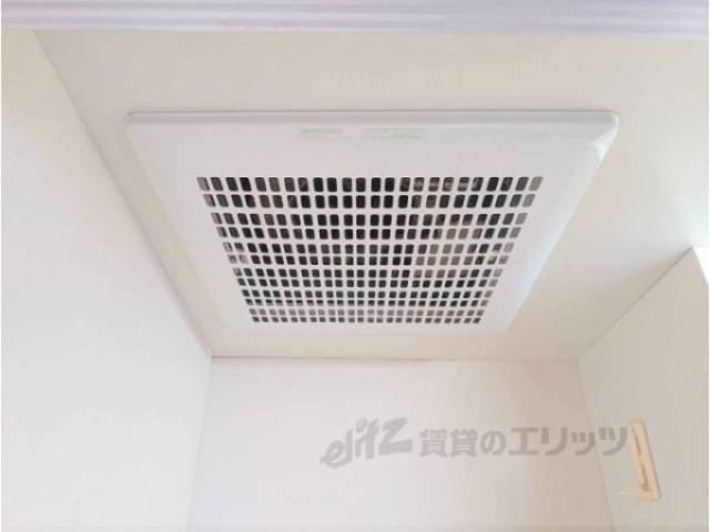 キッチン　換気扇