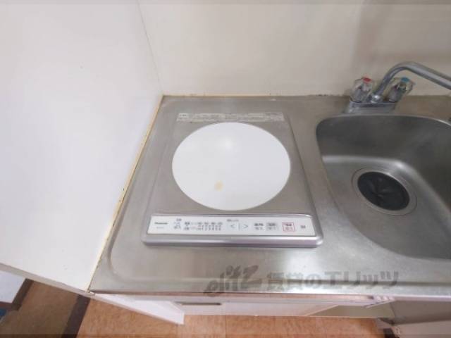 キッチン　コンロ