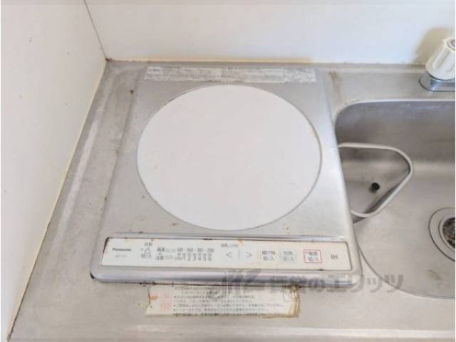 キッチン　コンロ