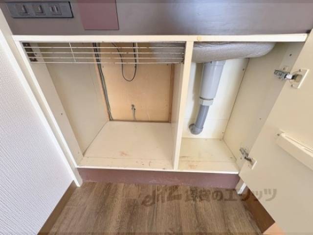キッチン　収納