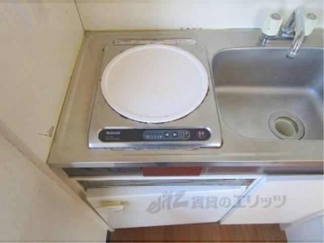 キッチン　コンロ