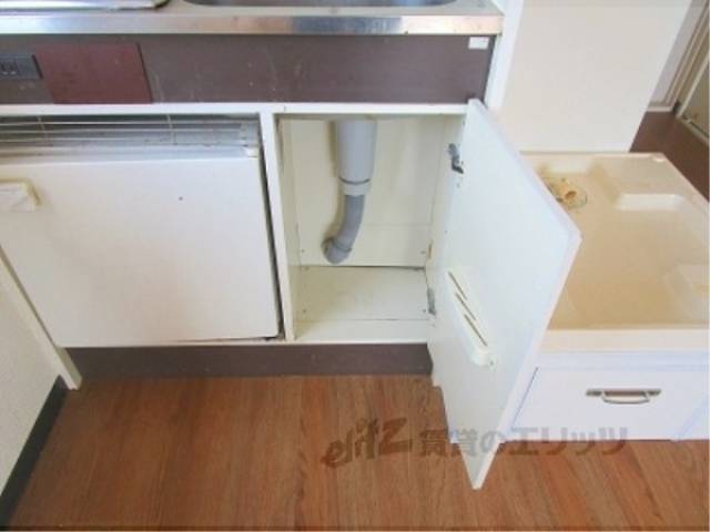 キッチン　収納