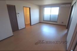 エミネンス亀岡室内写真1