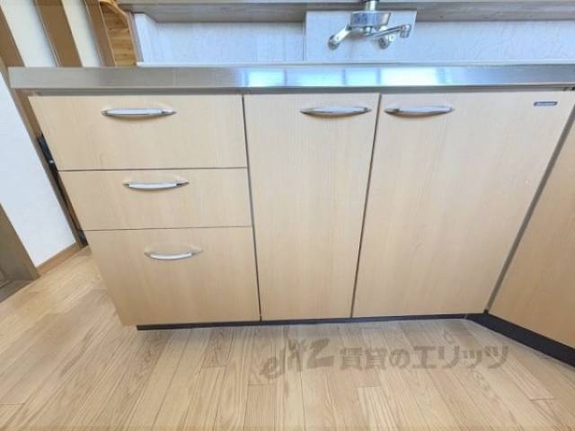 キッチン　収納