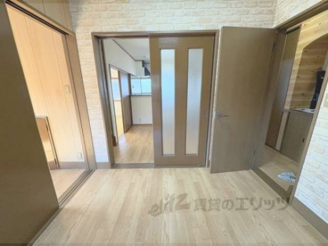 トイレ　上部収納