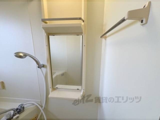 風呂　お風呂場鏡