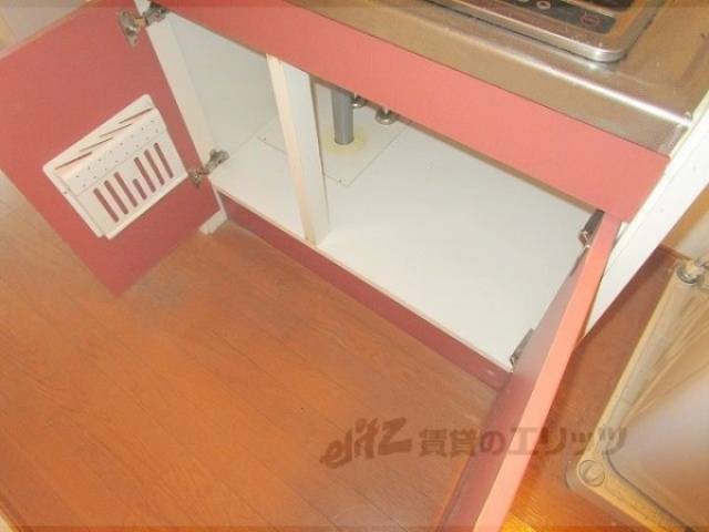 キッチン　収納