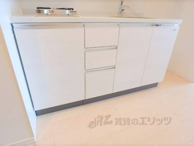 キッチン　収納