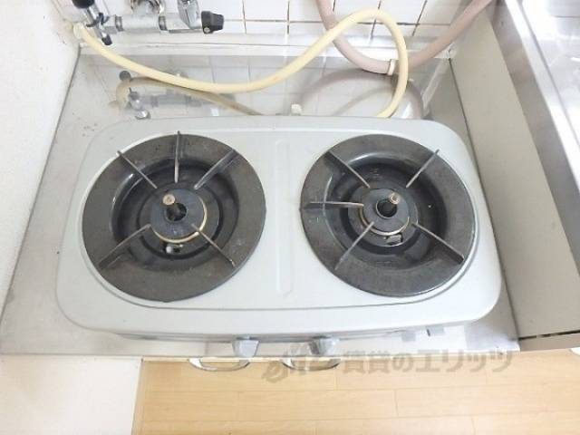 キッチン　コンロ