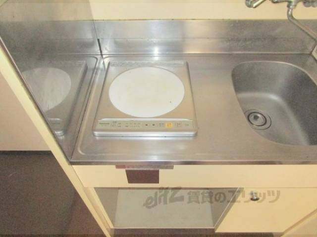 キッチン　コンロ
