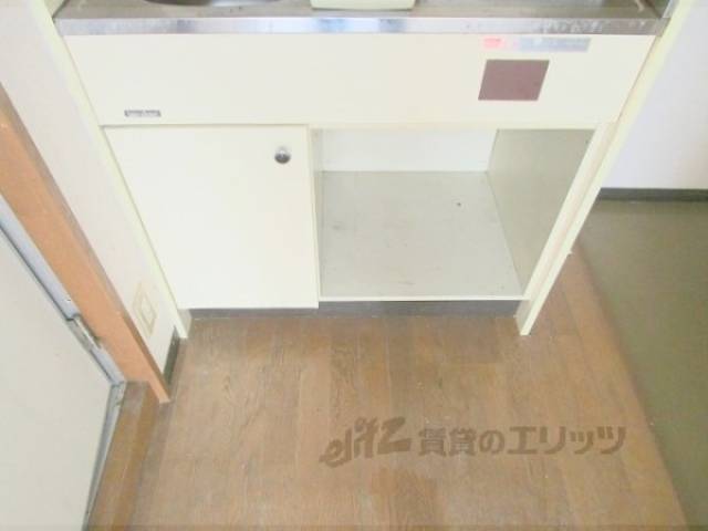 キッチン　収納