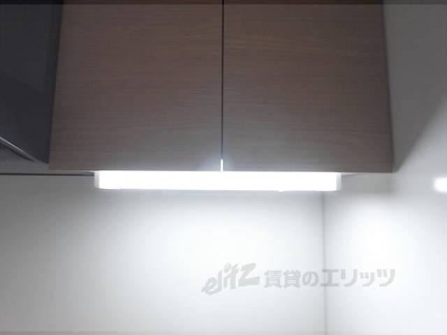 キッチン　キッチン上収納
