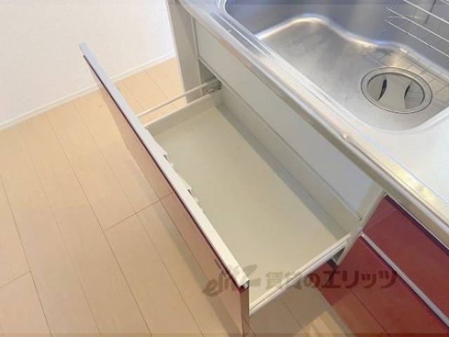 キッチン　収納