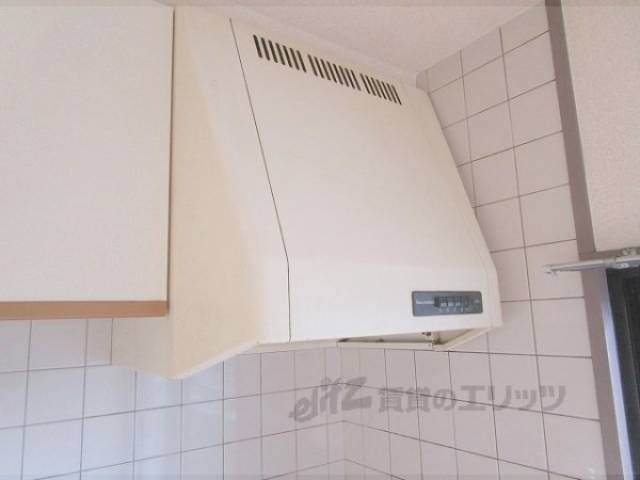 キッチン　換気扇
