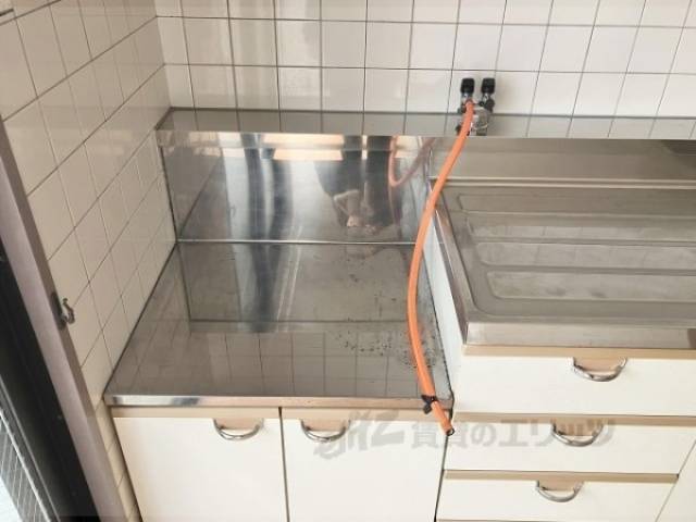 キッチン　コンロ置き場