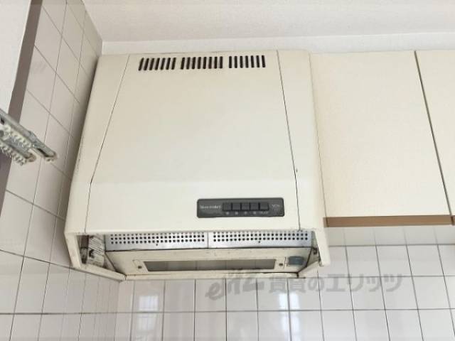 キッチン　換気扇