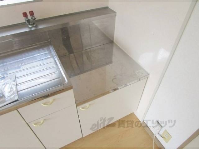 キッチン　コンロ置場