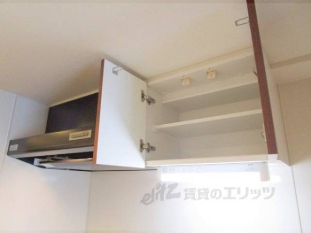 キッチン　キッチン下収納