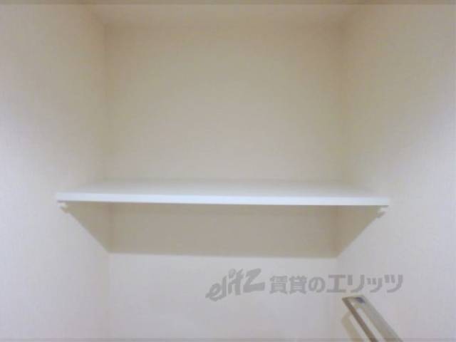 トイレ　トイレ収納