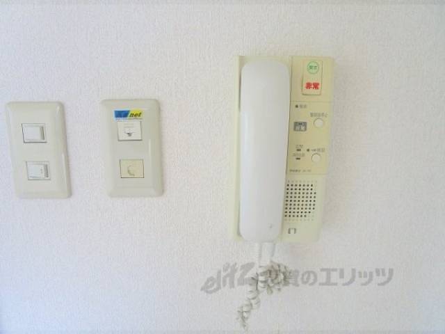 インターホン