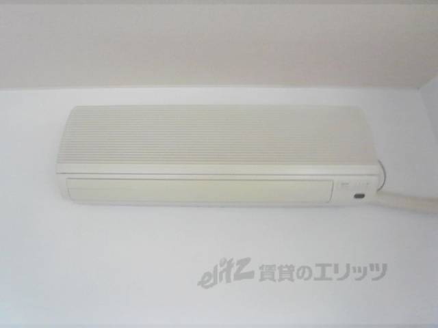 洋室　エアコン