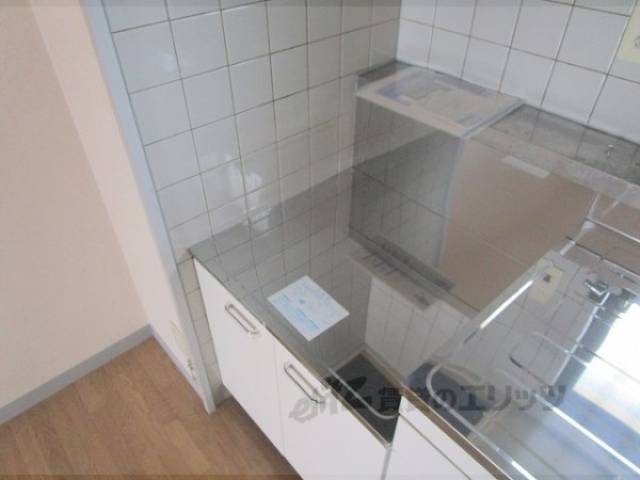 キッチン　コンロ置場