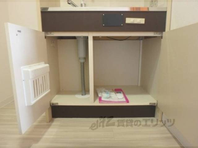 キッチン　キッチン収納