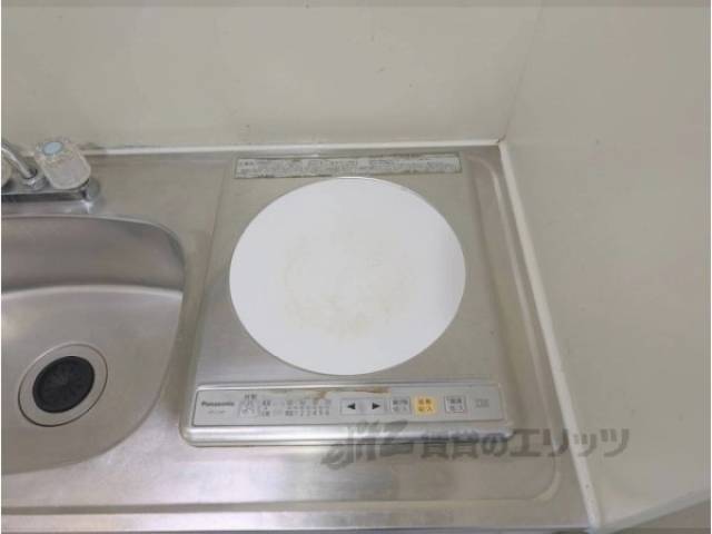 キッチン　コンロ