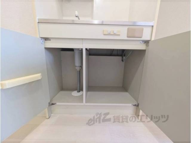 キッチン　収納