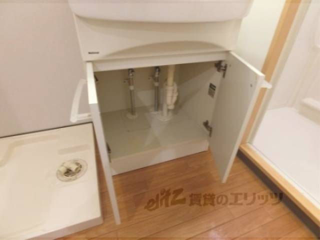 洗面所　収納