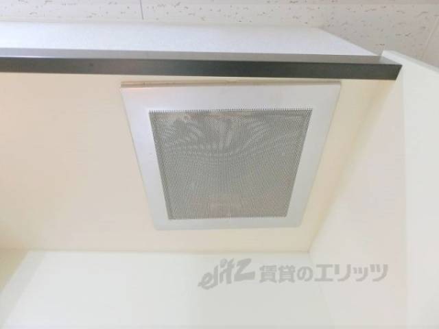 キッチン　換気扇