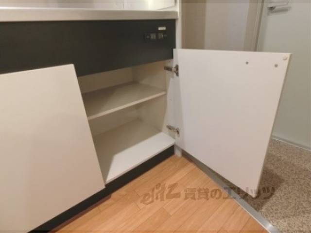 キッチン　収納