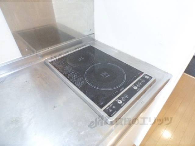 キッチン　2口コンロ